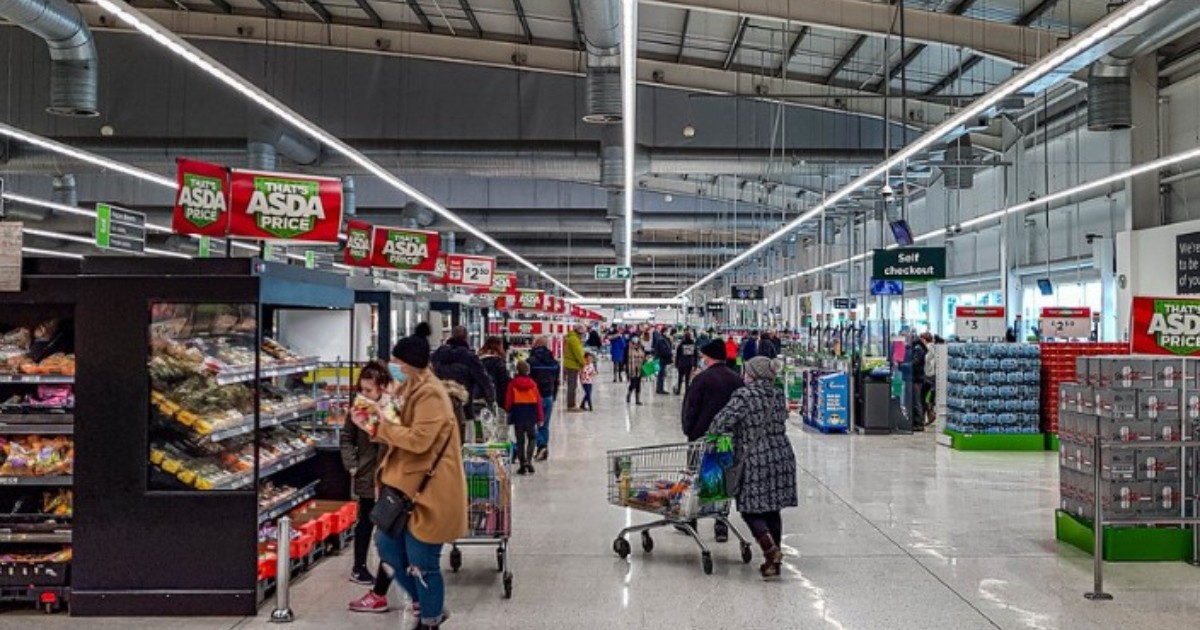 A video on Facebook claims that self-service machines at Asda use facial recognition to collect customer data for targeted advertising.  The woman in