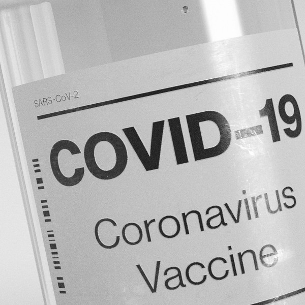 Covid-19 vaccines are not associated with developing neurodegenerative diseases