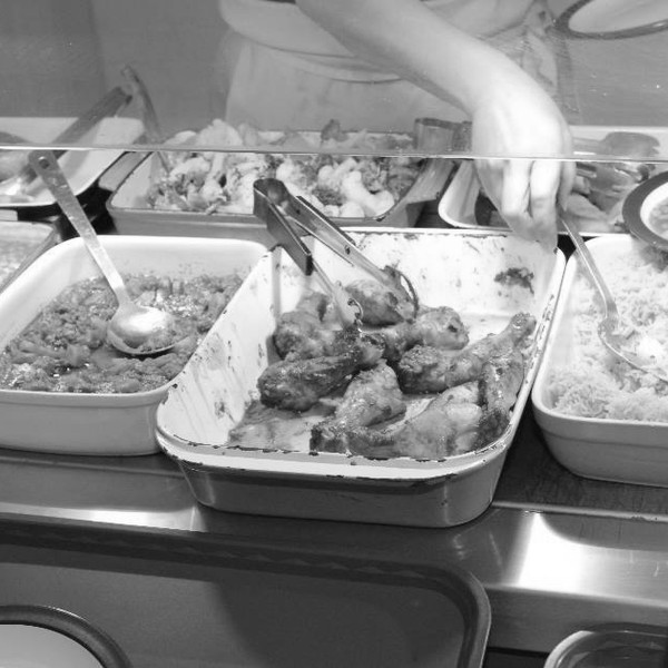 Do free school meals improve how well children do in school?