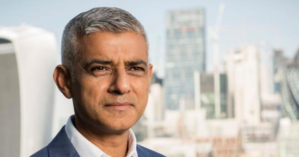 Picture Does Not Show Sadiq Khan Faked Receiving Flu Jab Full Fact 1427