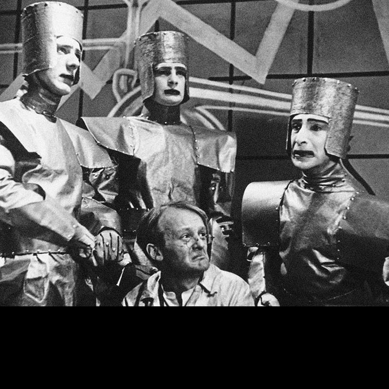 The word “robot” comes from Czech, not Greek like GPT-3 claims
