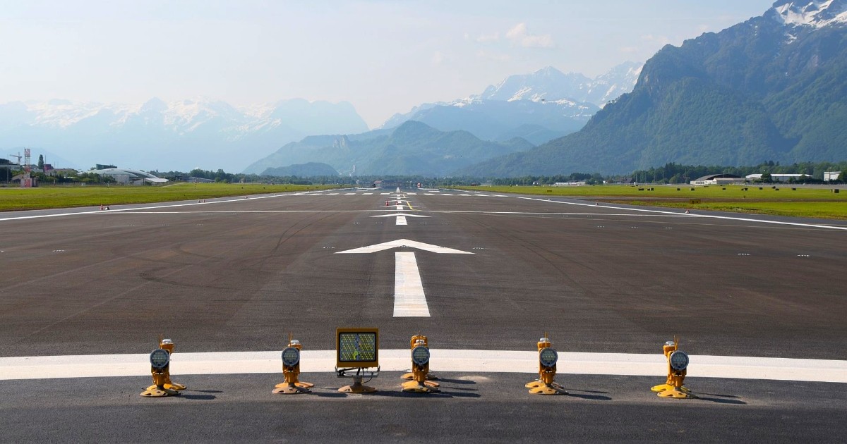 Austrian airports don’t have counters for passengers who meant to fly to Australia