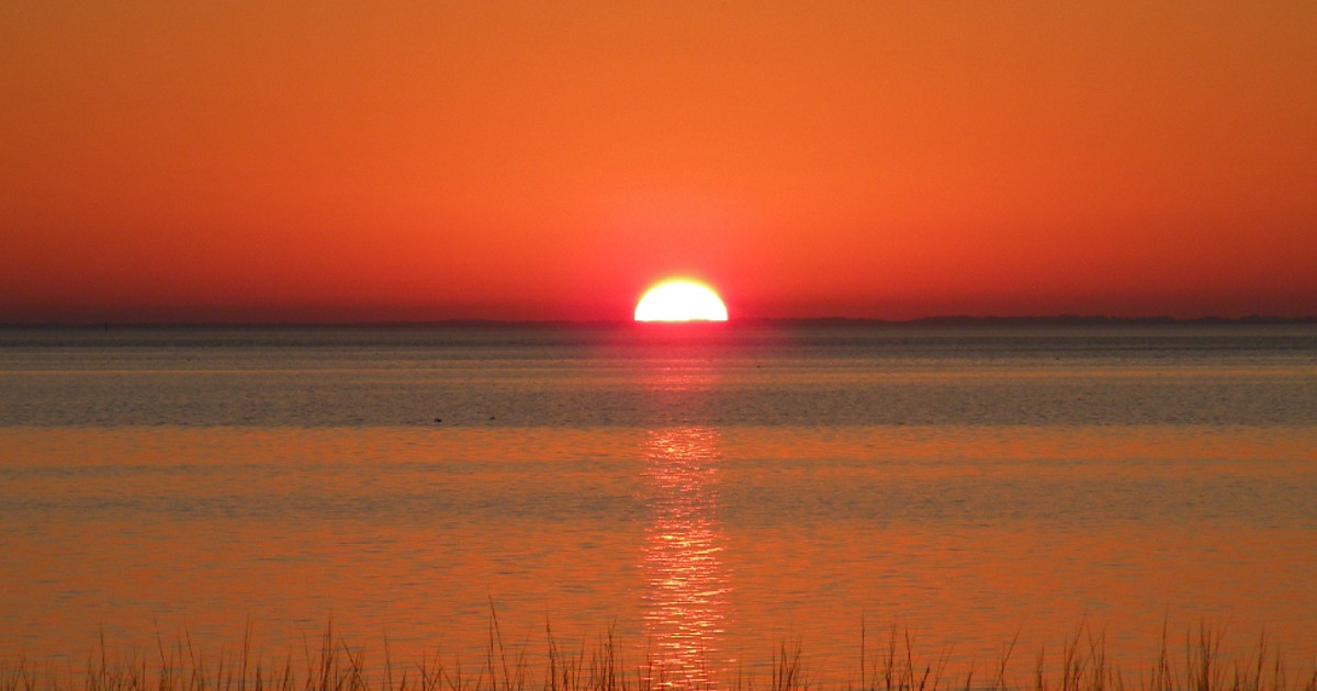 Sun doesn t set at 7pm by mid February in the UK Full Fact