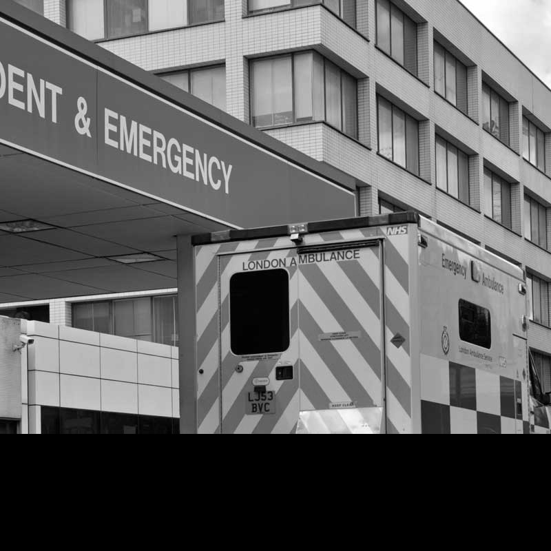 What is a "seven-day NHS"?