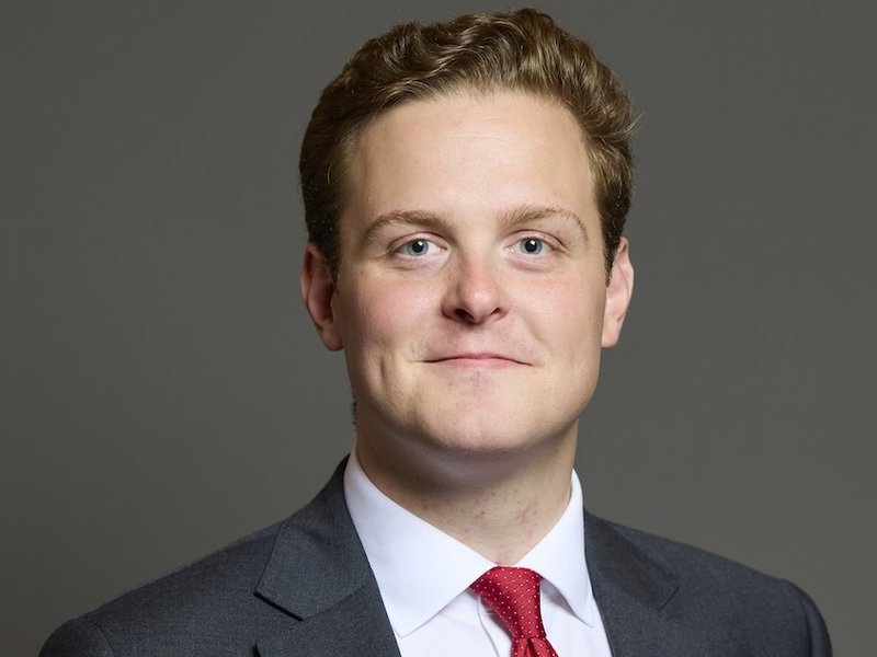 Oliver Ryan MP official portrait