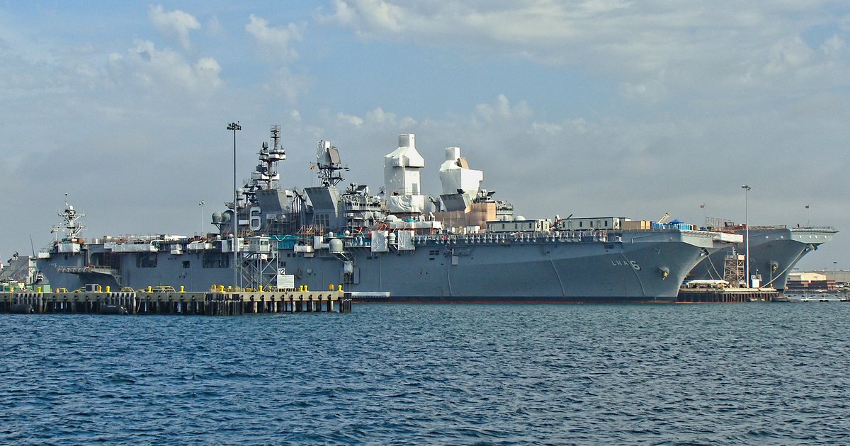Clip shows US Navy testing, not pirates being shot at – Full Fact