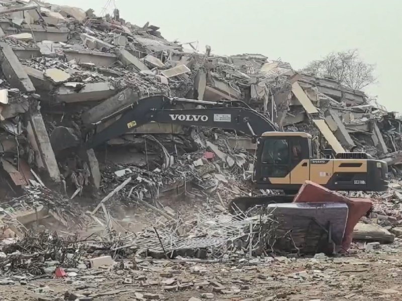 Damage in Mandalay, Myanmar caused by the earthquake earlier this year.