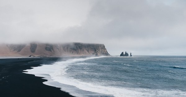20_dec_2023_adam-jang-mlkrf51nv8w-unsplash.jpg