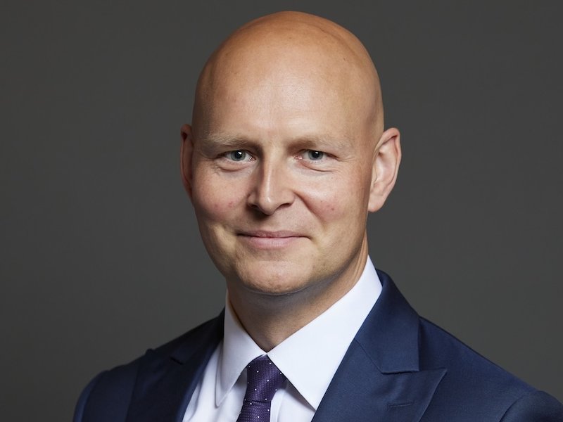 Official portrait of Max Wilkinson MP, the Liberal Democrat home affairs spokesperson