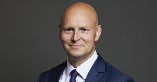 Official portrait of Max Wilkinson MP, the Liberal Democrat home affairs spokesperson