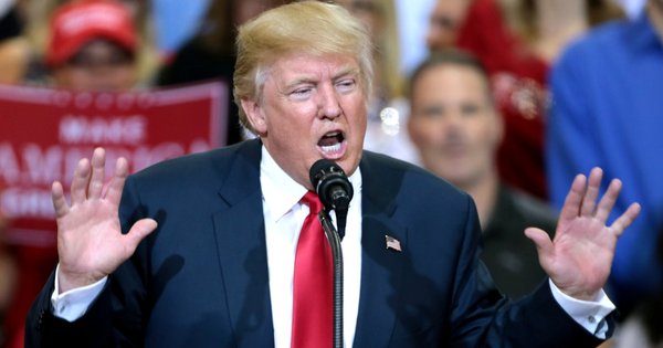 Donald Trump speaking at the Phoenix Convention Center in Phoenix, Arizona