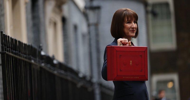 Rachel Reeves holding the red briefcase before the 2024 Autumn Budget