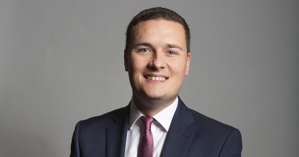 9_nov_2023_official_portrait_of_wes_streeting_mp_crop_1.jpg