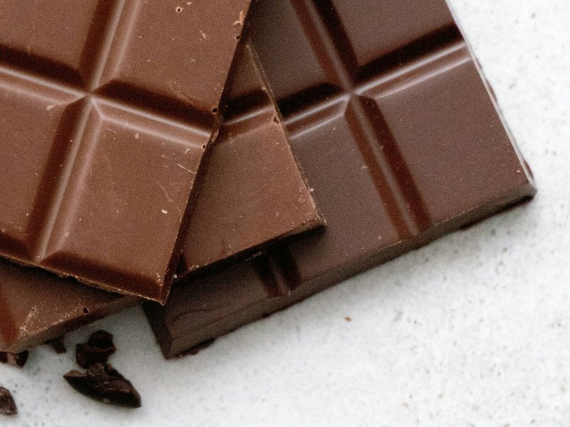 An image of a chocolate bar.