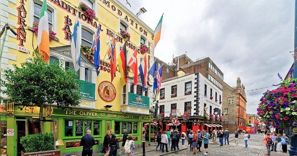 The Temple Bar pub in Dublin.