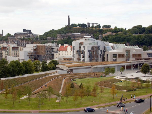 ff-wp-files/2014/09/ParliamentLandscapingHR20050715.jpg