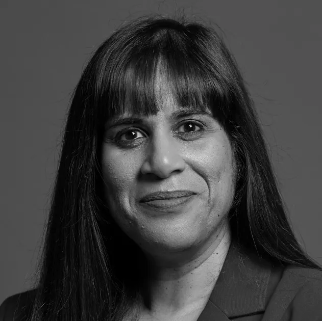 The official portrait of Sureena Brackenridge, Labour MP for Wolverhampton North East.