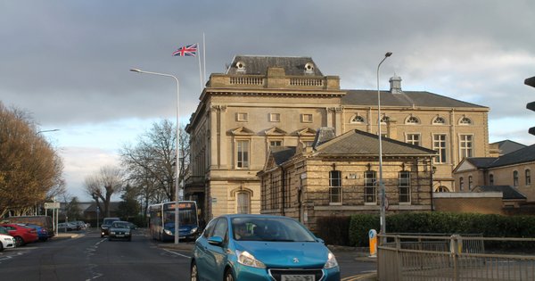 A picture of Grimsby town hall