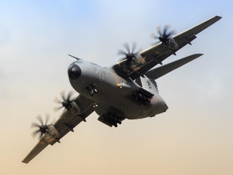 aid_plane.jpg