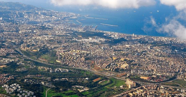 algiers-_cropped.jpg