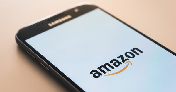 amazon-logo-phone.jpg