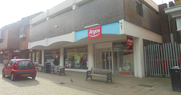 argos,_salter_row,_pontefract_(25th_april_2019)-fotor-20230728142258.png