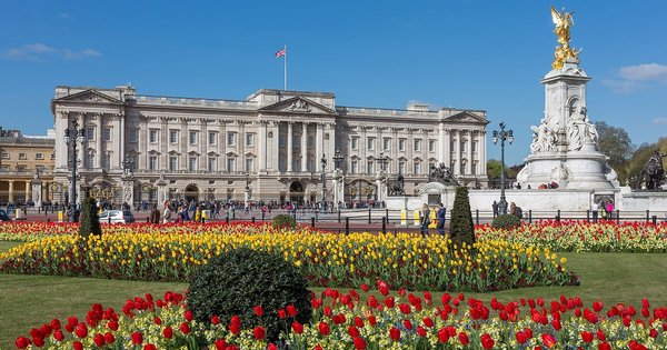 buckingham_palace.jpg