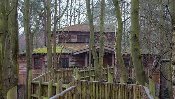 center_parcs_cropped.jpg