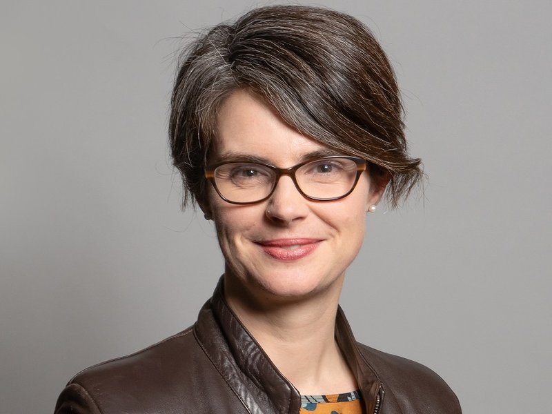 chloe_smith.jpg