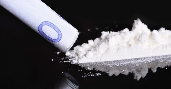 cocaine_line.jpg