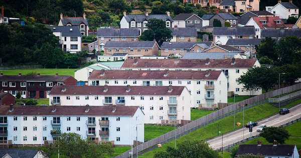 council-houses-universal-credit.jpg