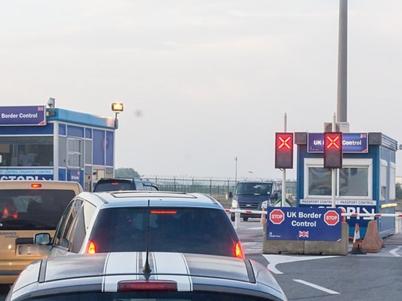 crossing_border_cropped.jpg