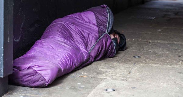 d6kdrn_homeless.jpg