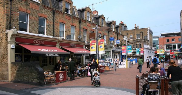 ealing.jpg