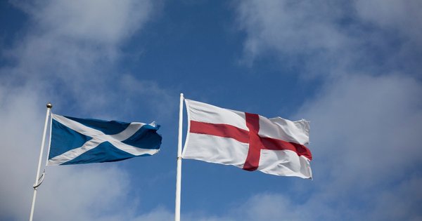 english_scottish_flags.jpg