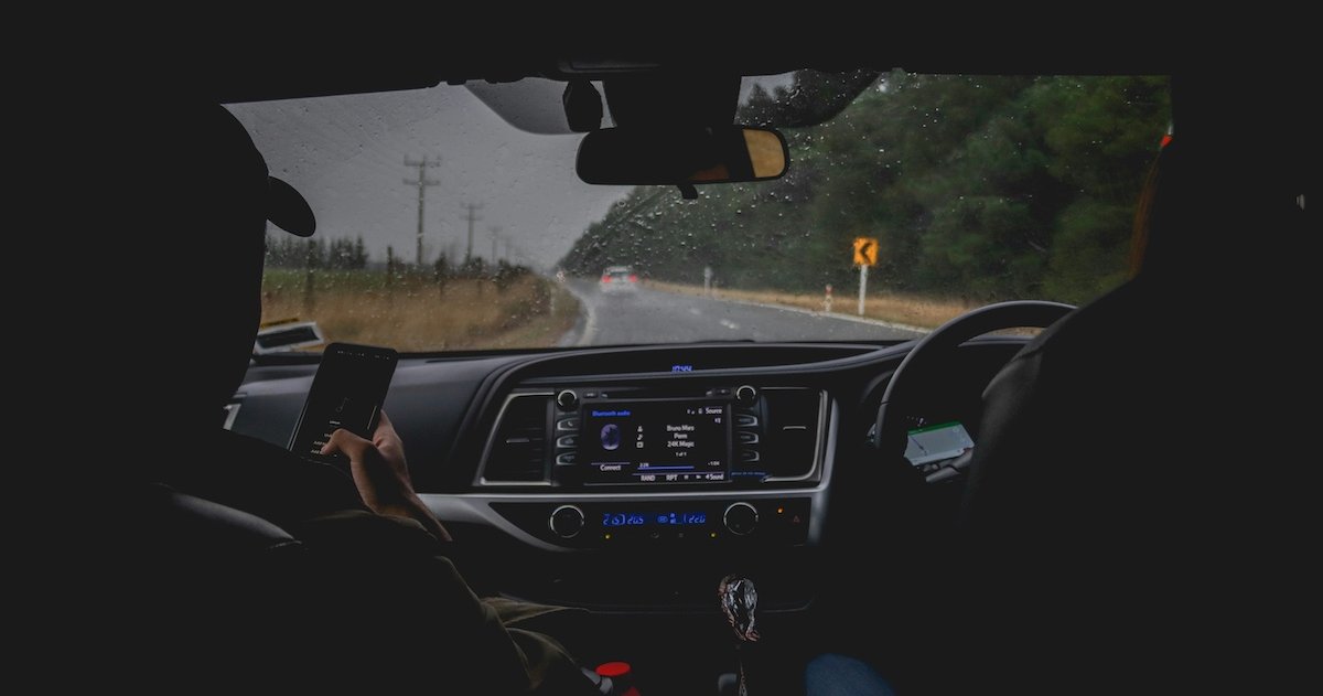 No, a new law isn’t being introduced to stop people playing music while driving