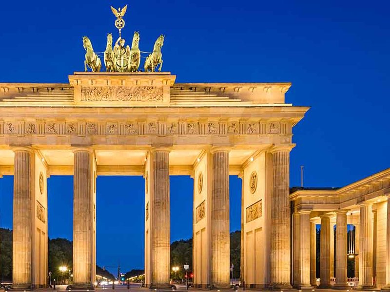 ew6bw6_brandenburg_gate.jpg