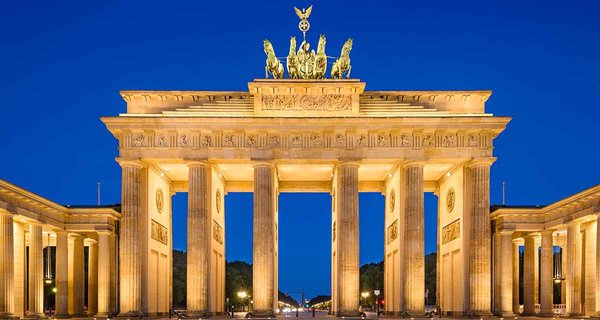 ew6bw6_brandenburg_gate.jpg