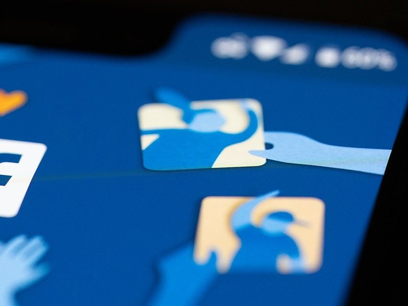 facebook-cropped.jpg