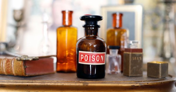fb_australia_vaccine_poison.jpg