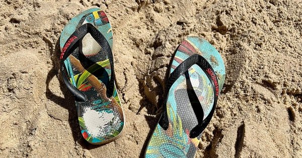 flipflops-cropped.jpg