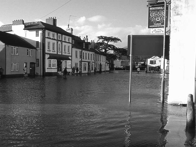 ff-wp-files/2016/01/flooding-uk-social.jpg