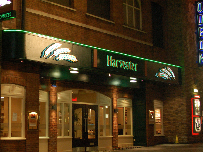 fotor_2023-3-29_16_22_0.png
