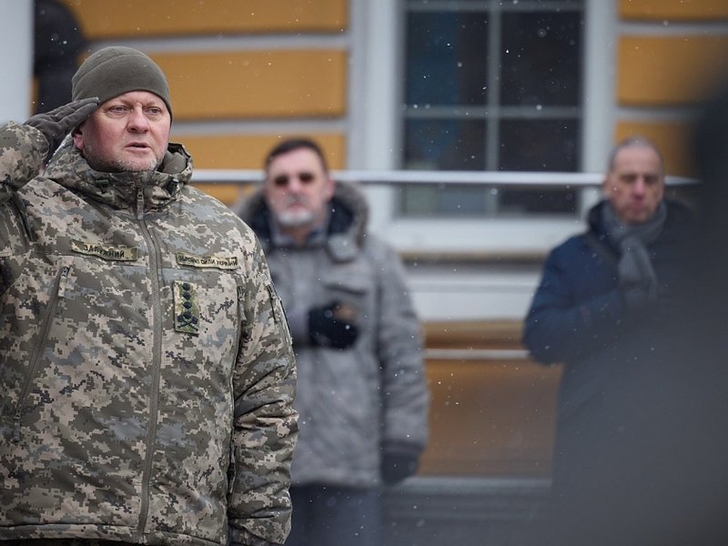 gen_zaluzhnyi-_cropped.jpg