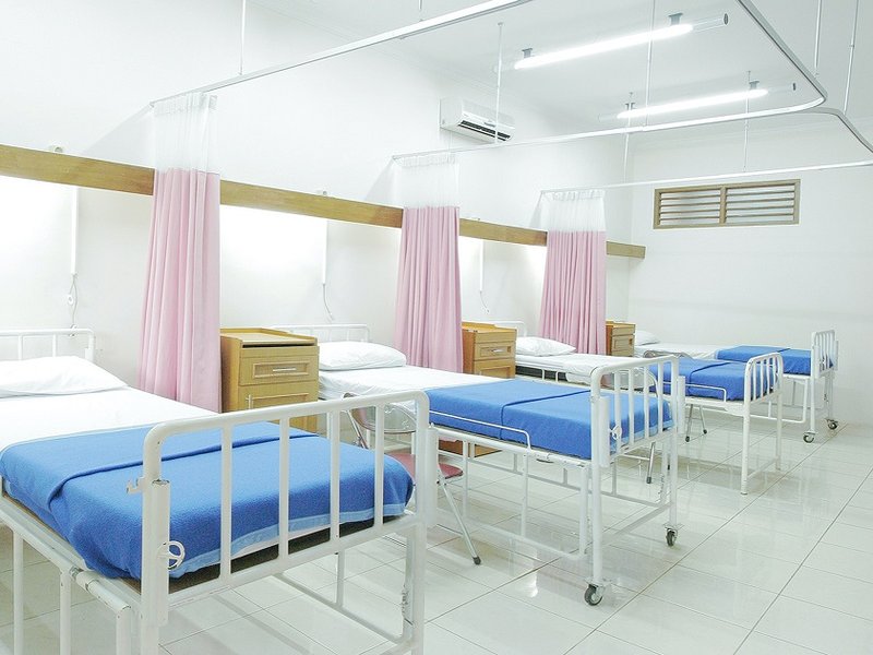 hospitals_resize.jpg