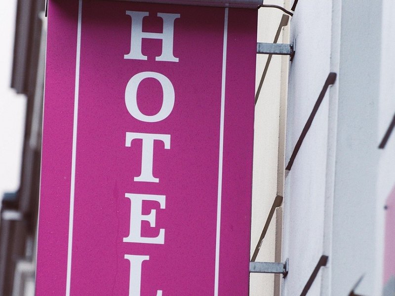 A sign outside a hotel