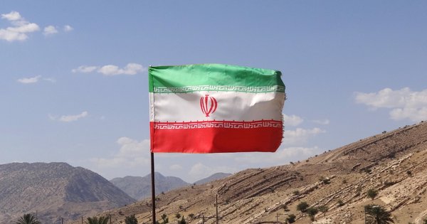 iran_flag_resized_2.jpg