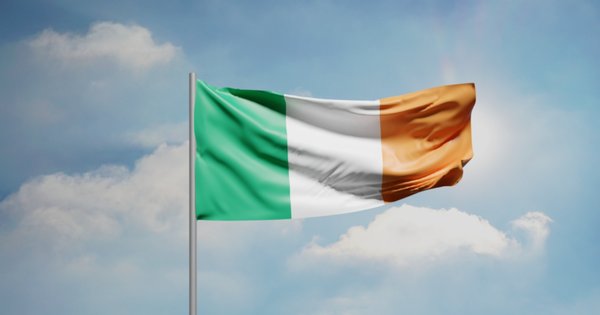 ireland_flag_-_cropped.jpg