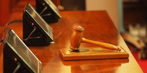 judge-1587300_1280.jpg