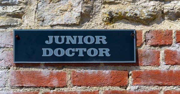 junior-doctor.jpg